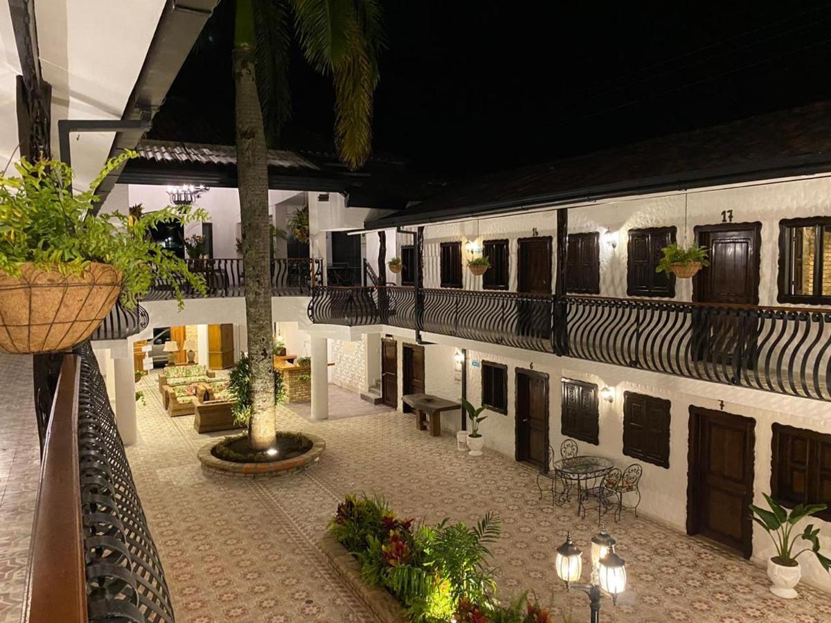 Casa Hotel Las Orquideas Circasia Eksteriør bilde